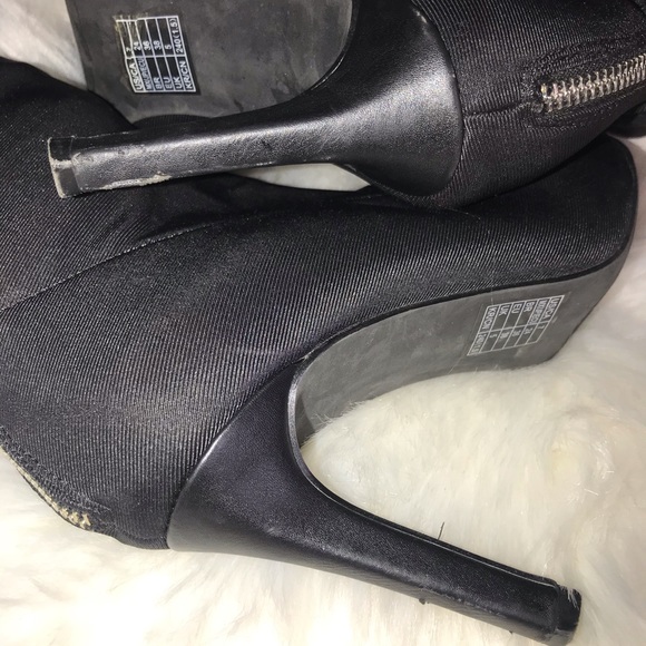 Black calf booties - Picture 4 of 4